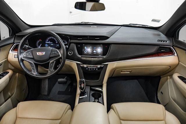 Used 2019 Cadillac XT5 Luxury FWD image 14