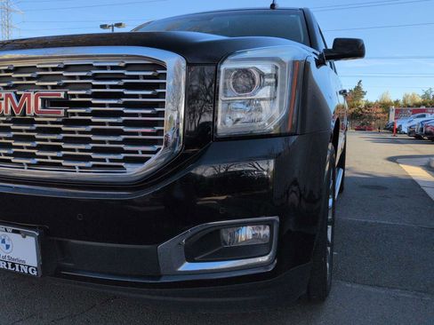 Used 2018 GMC Yukon Denali w/ Open Road Package image 11