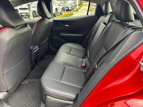 Certified 2025 Toyota Prius Plug-In Hybrid image 14