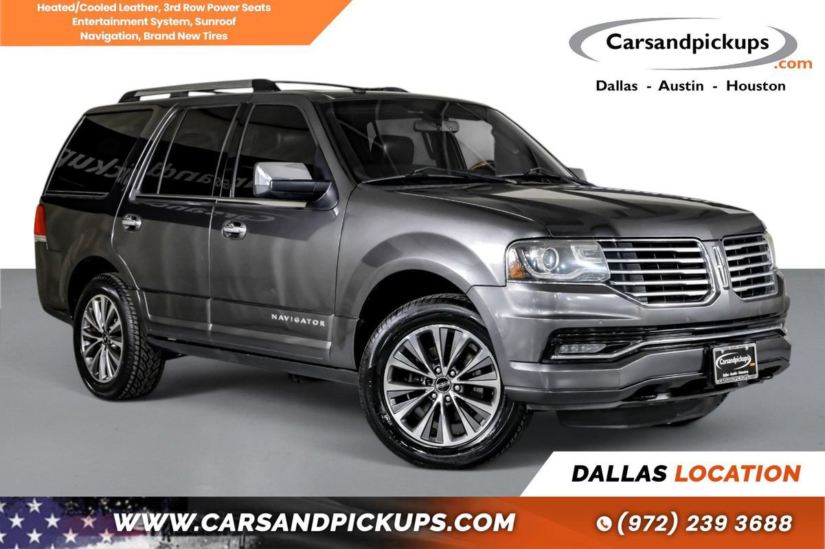 Used 2016 Lincoln Navigator Select RWD image 1