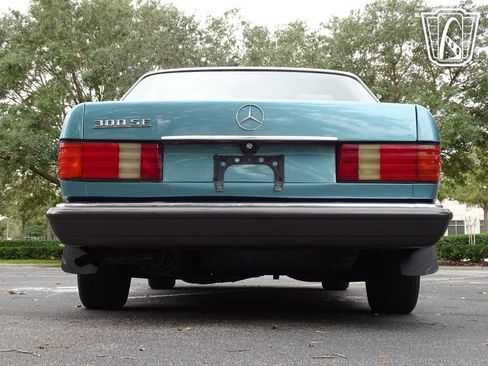 Used 1991 Mercedes-Benz 300 SE image 31