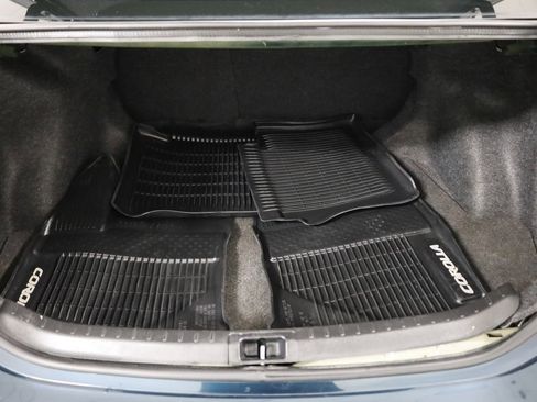 Used 2017 Toyota Corolla SE image 25