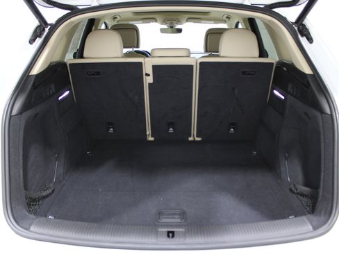 Used 2018 Audi Q5 2.0T Premium Plus w/ Premium Plus Package image 26