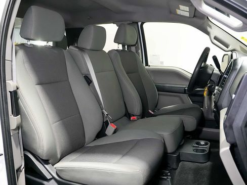 Used 2016 Ford F150 XL w/ Equipment Group 101A Mid RWD image 25