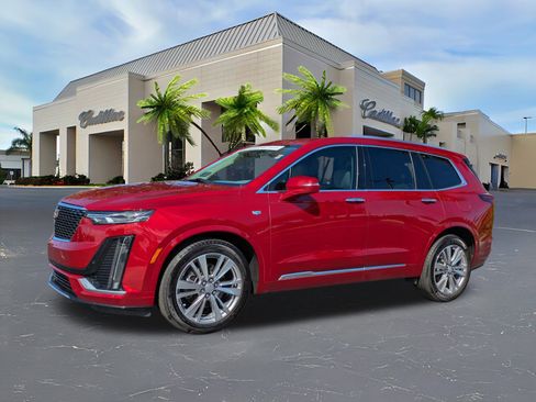 Certified 2023 Cadillac XT6 Premium Luxury image 2