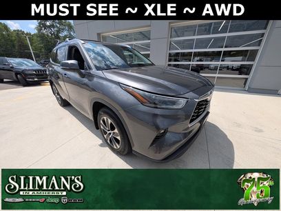 Used 2021 Toyota Highlander XLE