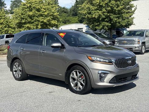 Used 2019 Kia Sorento SX w/ SX Touring Package AWD/4WD image 4