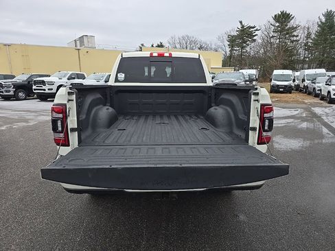 Used 2024 RAM 2500 Laramie w/ Night Edition image 14