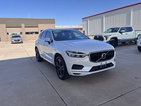 Used 2020 Volvo XC60 T6 Momentum AWD/4WD image 3