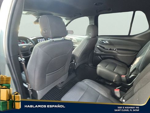 Used 2023 Chevrolet Traverse LT image 19