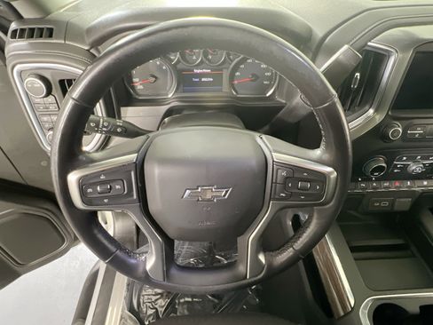 Used 2022 Chevrolet Silverado 1500 RST w/ Redline Edition image 11