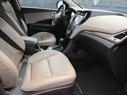 Used 2018 Hyundai Santa Fe Limited AWD/4WD image 19