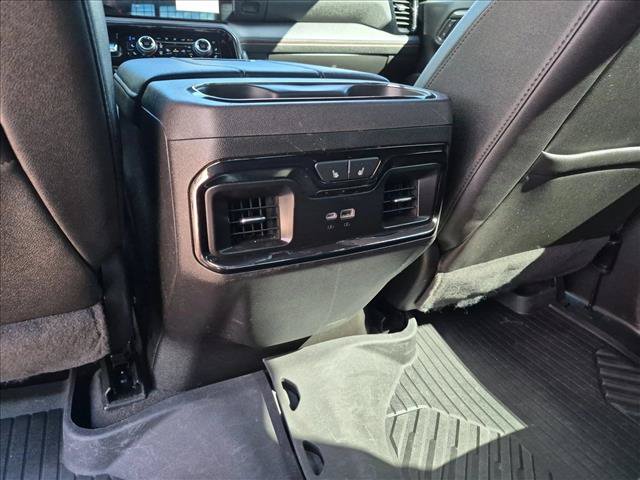 Used 2024 GMC Sierra 2500 AT4 w/ AT4 Premium Plus Package AWD/4WD image 17