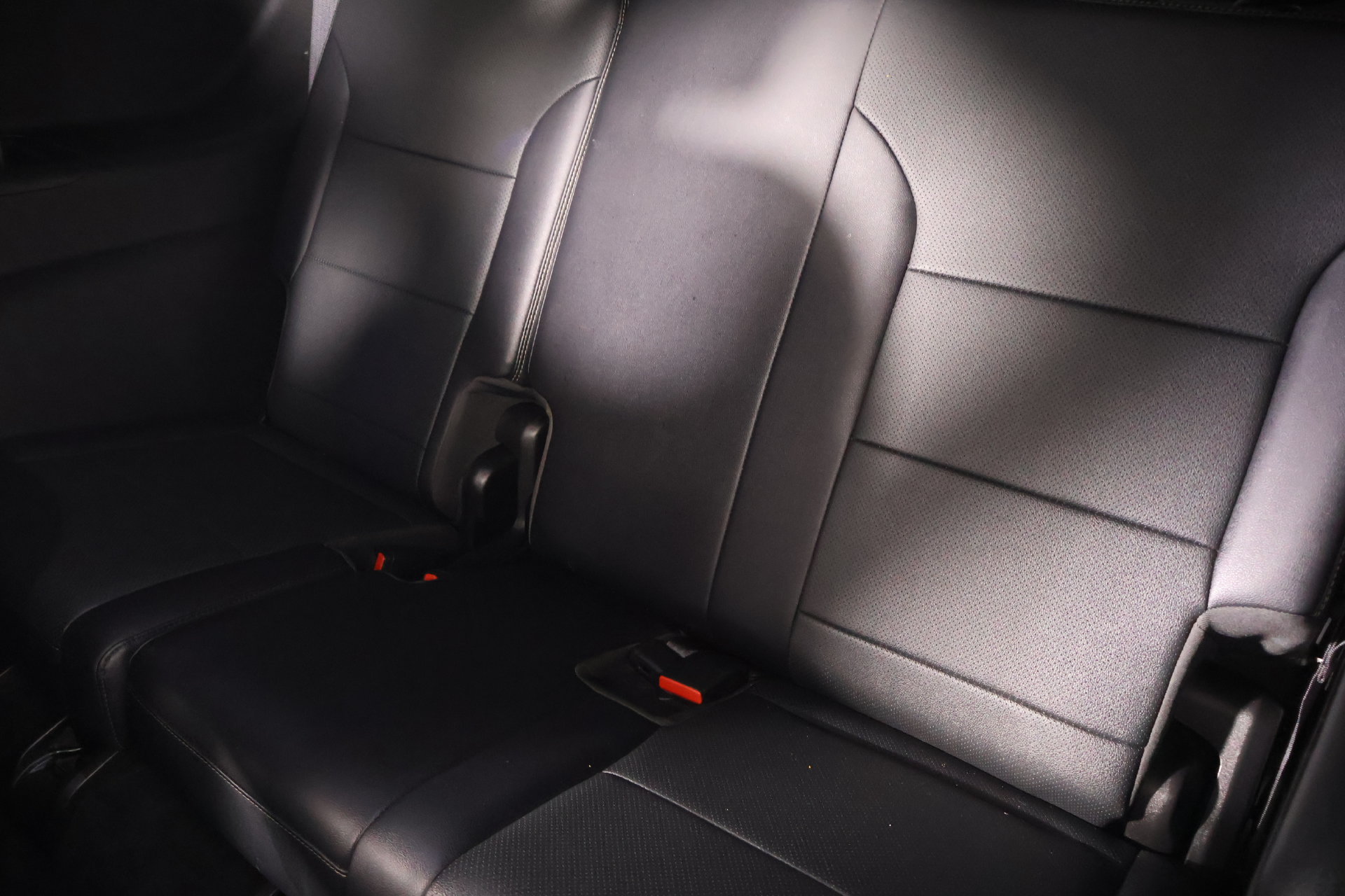 Used 2025 Chevrolet Traverse High Country FWD image 12
