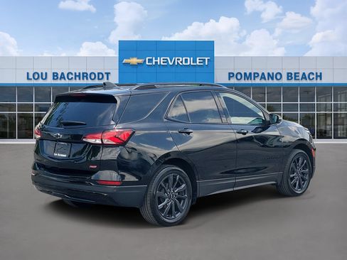 Used 2024 Chevrolet Equinox RS w/ RS Leather Package FWD image 3