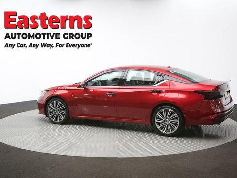 Used 2023 Nissan Altima 2.5 SL FWD image 62