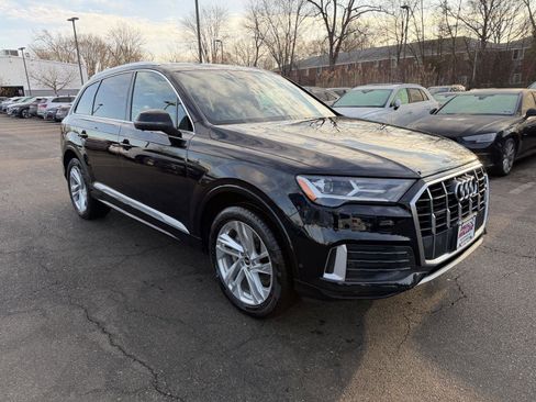 Used 2021 Audi Q7 2.0T Premium Plus w/ Premium Plus Package image 3