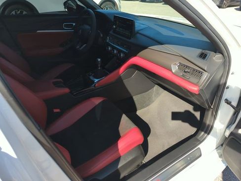 Used 2024 Acura Integra Type S image 33