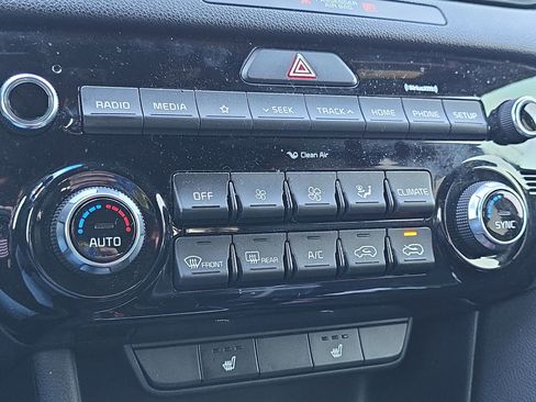 Used 2022 Kia Sportage Nightfall Edition w/ Nighfall AWD Premium Package image 19