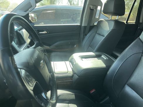 Used 2020 Chevrolet Tahoe Premier AWD/4WD image 10
