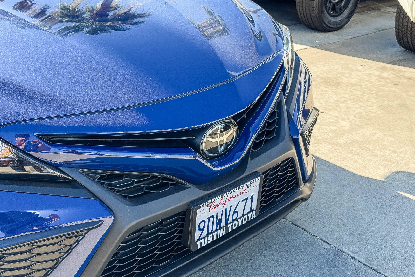 Certified 2023 Toyota Camry SE FWD image 5