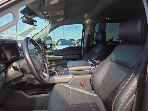 Used 2022 Ford F150 Lariat image 14