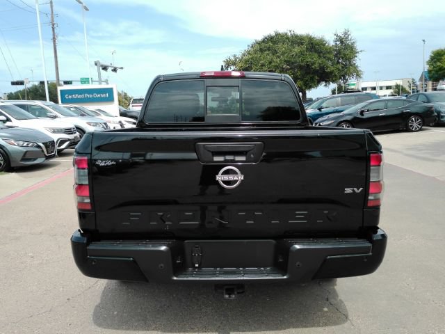Used 2022 Nissan Frontier SV RWD image 8