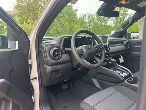 New 2026 Chevrolet Colorado Trail Boss AWD/4WD image 13