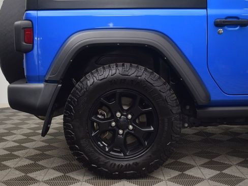Used 2022 Jeep Wrangler Sport AWD/4WD image 32