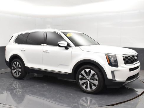 Used 2021 Kia Telluride EX w/ EX Premium Package AWD/4WD image 10