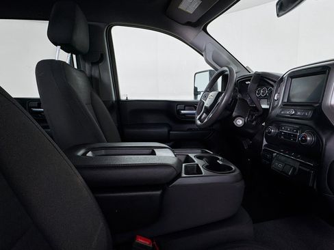 Used 2022 Chevrolet Silverado 2500 Custom w/ Custom Value Package image 26