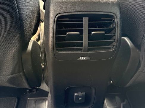 Used 2020 Ford Escape SE AWD/4WD image 30