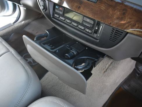 Used 2011 Mercury Grand Marquis LS image 20