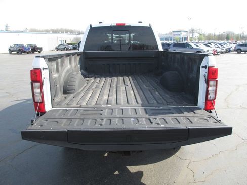 Used 2020 Ford F250 XL w/ STX Appearance Package image 7