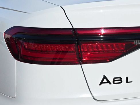 Used 2021 Audi A8 L 3.0T w/ Executive Plus Package AWD/4WD image 37