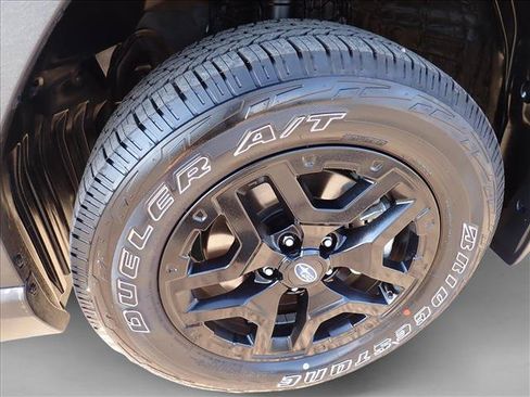 Used 2026 Subaru Outback Wilderness AWD/4WD image 7