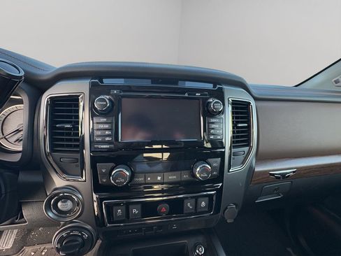 Used 2018 Nissan Titan Platinum Reserve w/ Platinum Utility Package image 47