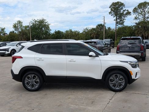 Certified 2024 Kia Seltos S AWD/4WD image 9