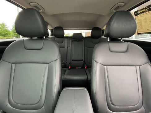 Used 2025 Hyundai Tucson SEL FWD image 30