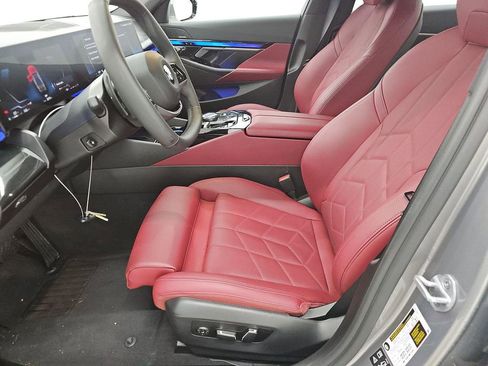 Used 2026 BMW 540i xDrive image 9