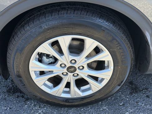 Used 2025 Ford Escape Active image 16