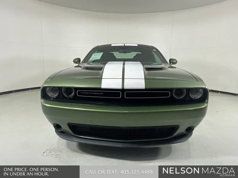 Used 2018 Dodge Challenger SXT w/ Cold Weather Group RWD image 2