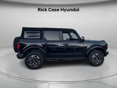 Used 2024 Ford Bronco Outer Banks image 4