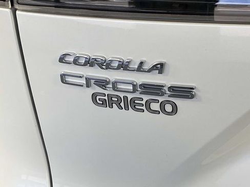 Used 2026 Toyota Corolla Cross LE w/ Moonroof Package AWD/4WD image 9