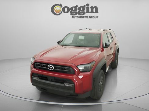 Used 2025 Toyota 4Runner SR5 RWD image 32