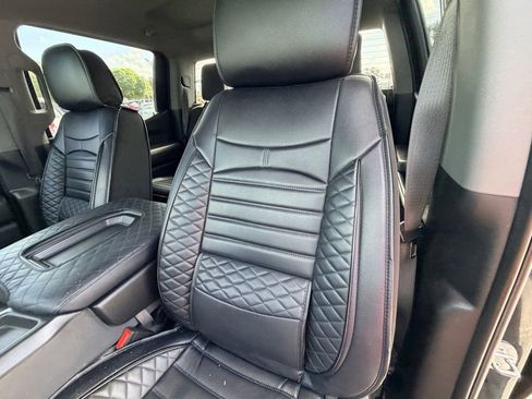 Used 2022 Chevrolet Silverado 1500 Custom Trail Boss w/ LPO, Dark Essentials Package image 21