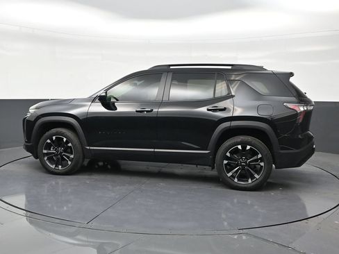 Used 2026 Chevrolet Equinox RS FWD image 2