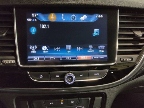 Used 2018 Buick Encore Preferred image 25