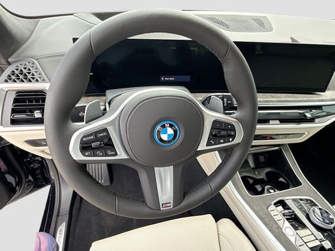 New 2026 BMW X5 xDrive50e w/ Executive Package AWD/4WD image 40