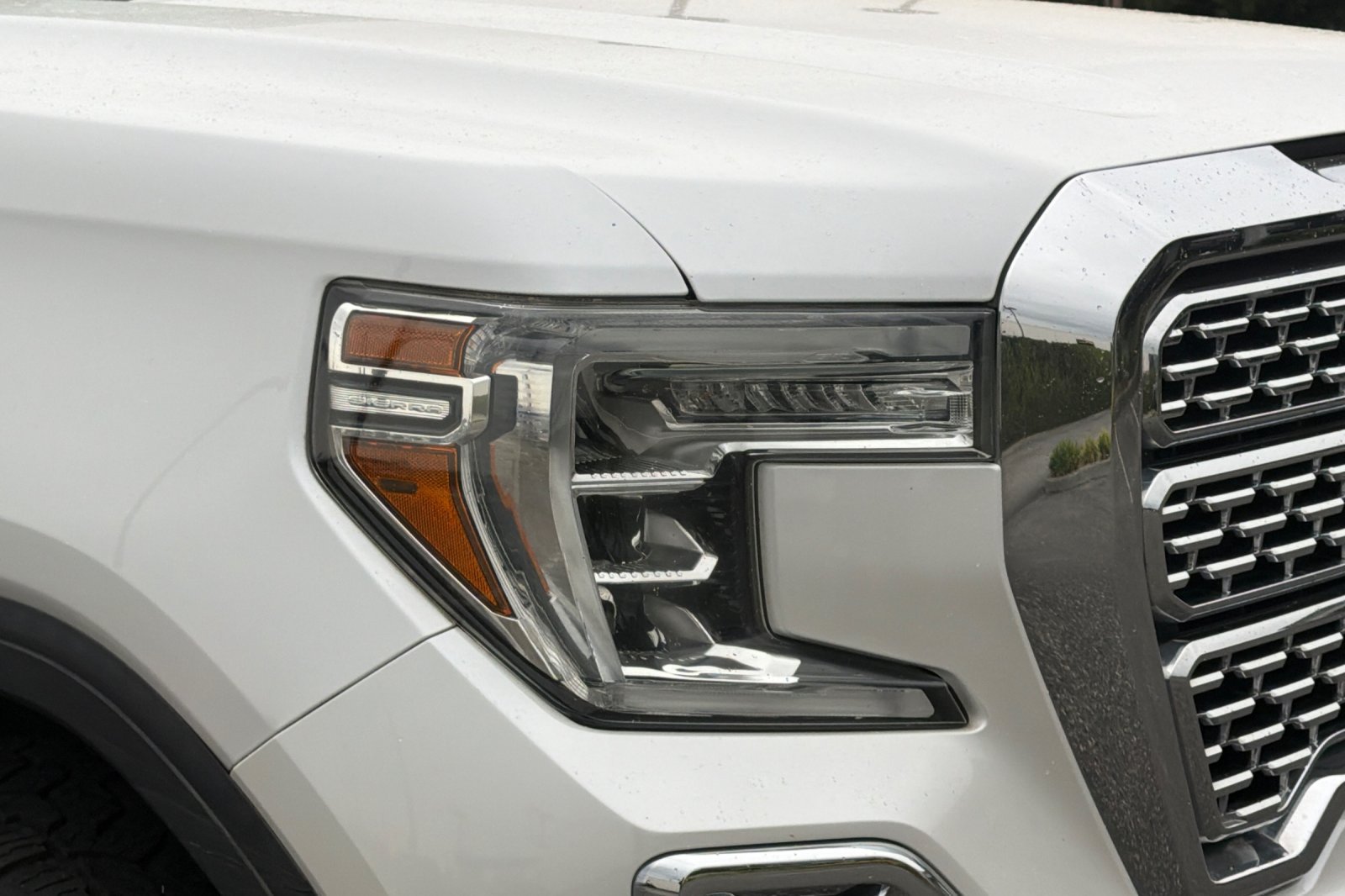 Used 2021 GMC Sierra 1500 Denali w/ Denali Ultimate Package AWD/4WD image 38
